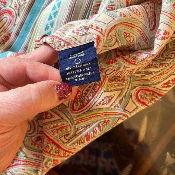 RobertโGraham Like NEW Dress Print Button Down Shirt Multi Design & Color โMediu - Picture 4 of 10